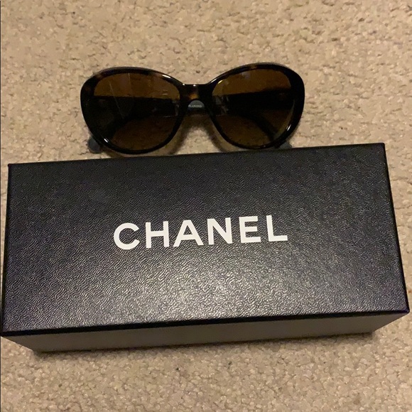 CHANEL Accessories - Authentic CHANEL Polarized Sunglasses